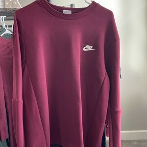 MENS NIKE TECH SWEATSHIRT